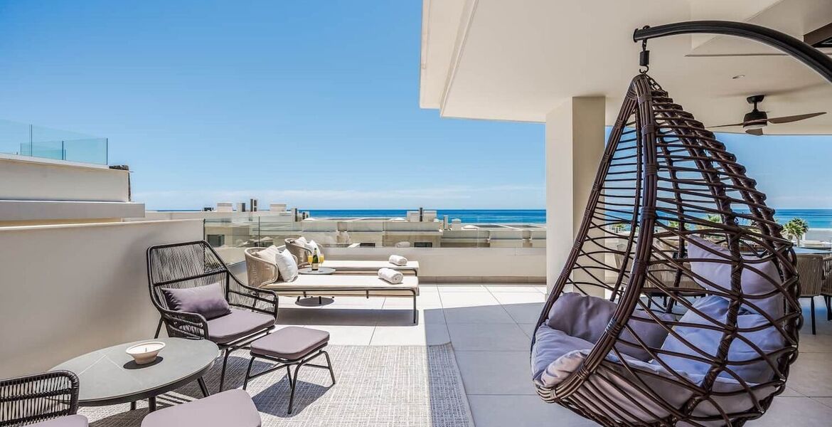 Luxury apartment for rent in Beach Front Estepona
