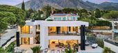 Luxury Villa with Sea and Mountain Views in Rocio de Nagüele