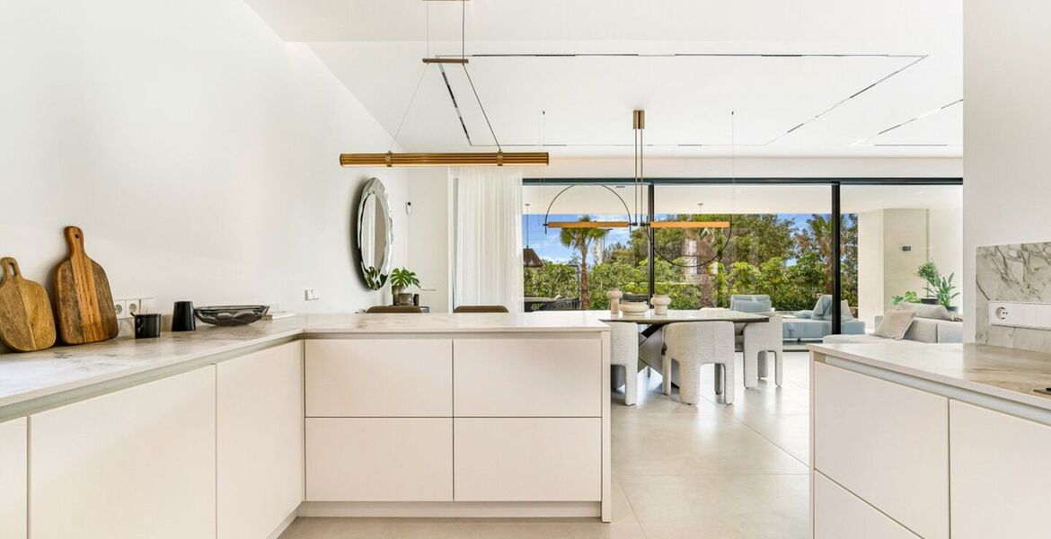 Luxury Villa with Sea and Mountain Views in Rocio de Nagüele