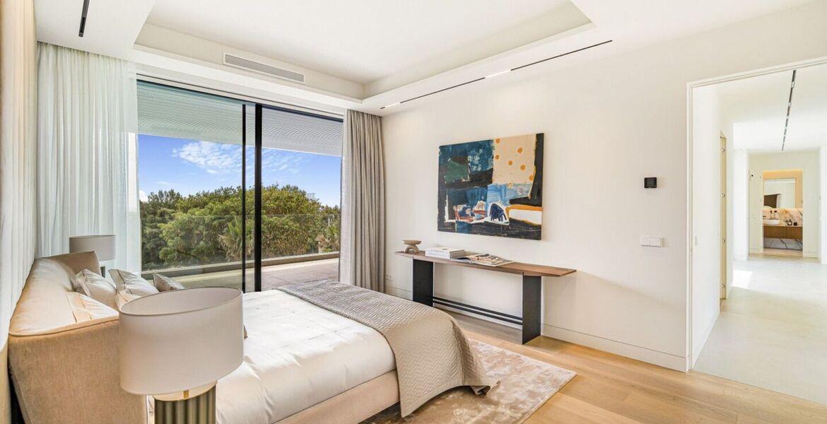 Luxury Villa with Sea and Mountain Views in Rocio de Nagüele