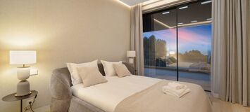 Luxury Villa with Sea and Mountain Views in Rocio de Nagüele