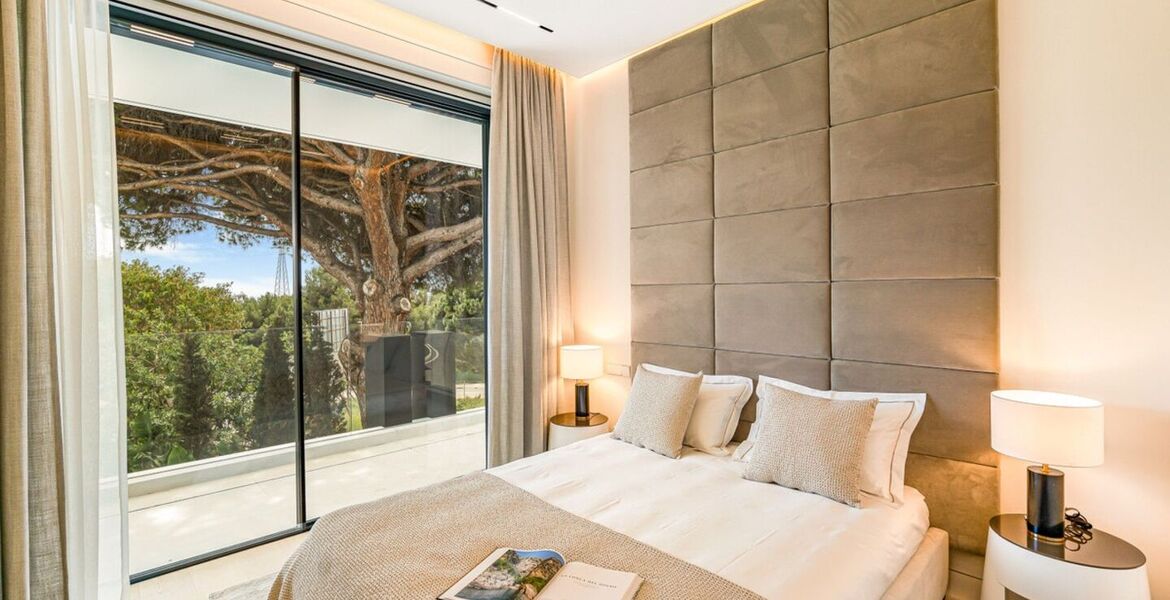 Luxury Villa with Sea and Mountain Views in Rocio de Nagüele