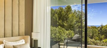 Luxury Villa with Sea and Mountain Views in Rocio de Nagüele