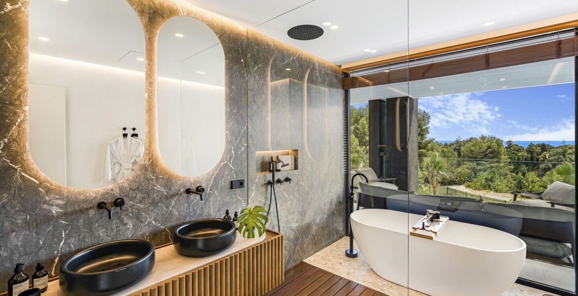 Luxury Villa with Sea and Mountain Views in Rocio de Nagüele