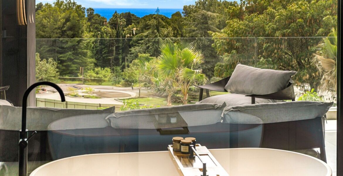 Luxury Villa with Sea and Mountain Views in Rocio de Nagüele