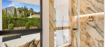 Luxury Villa with Sea and Mountain Views in Rocio de Nagüele