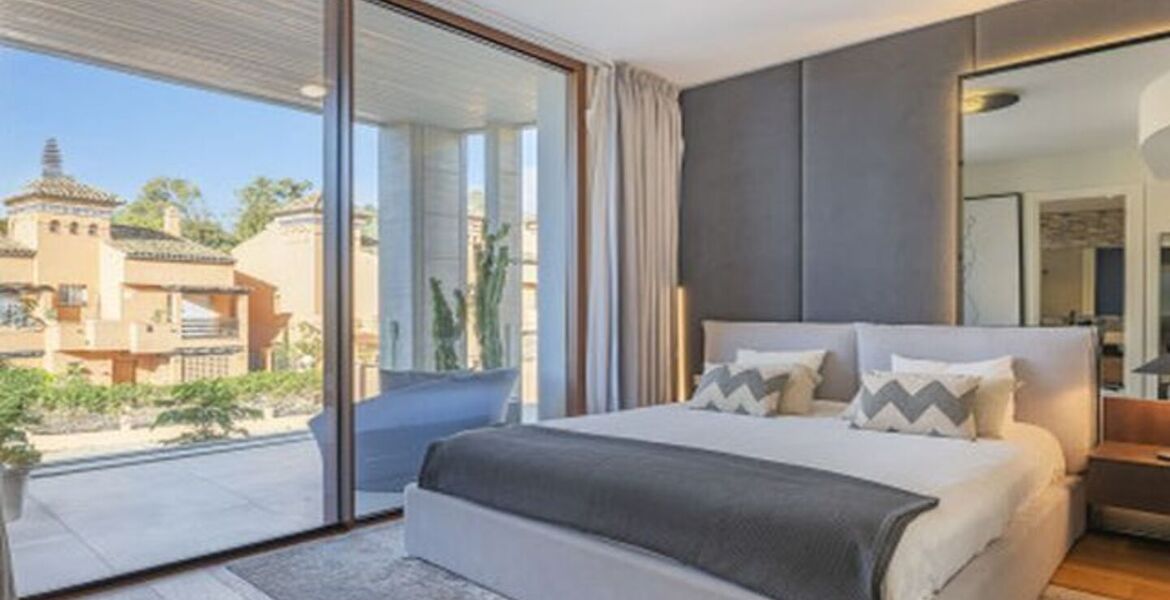 Exclusive 4-Bedroom Townhouse on Marbella's Golden Mile