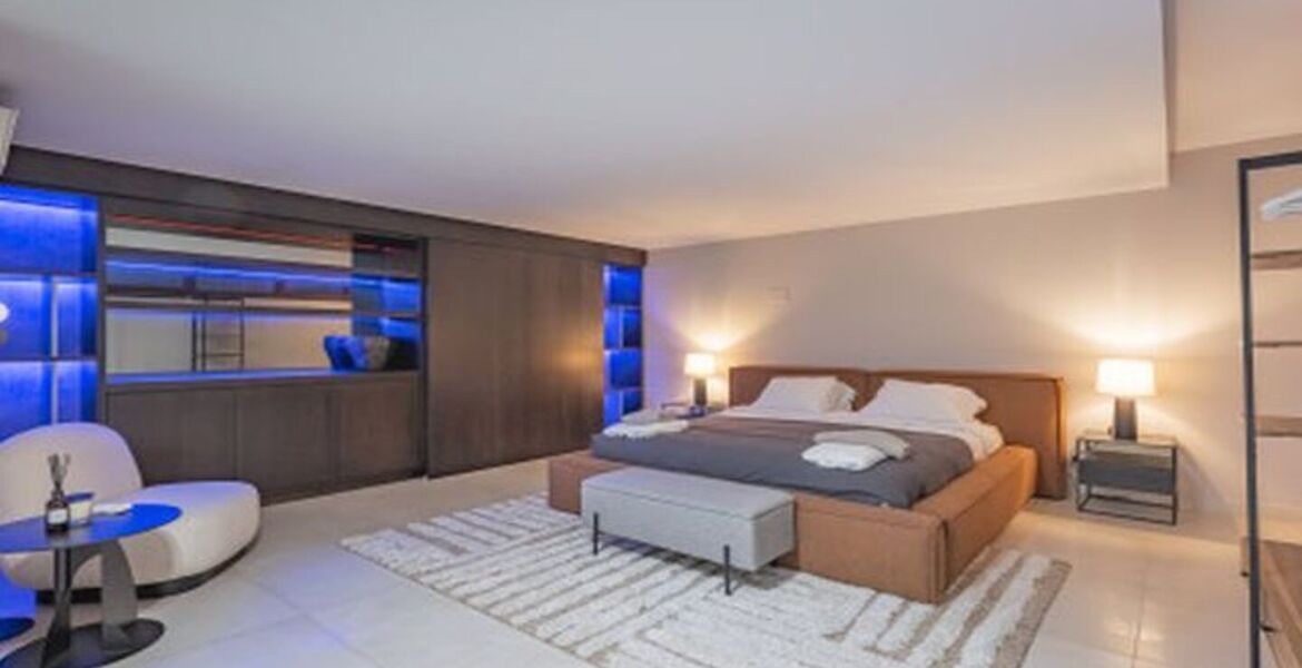 Exclusive 4-Bedroom Townhouse on Marbella's Golden Mile