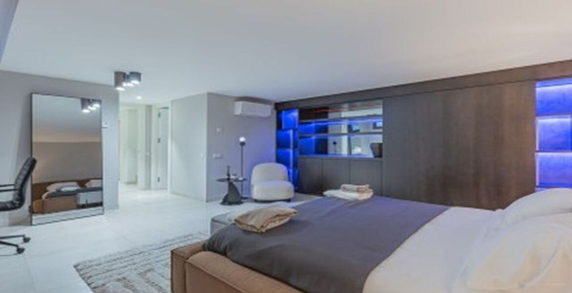 Exclusive 4-Bedroom Townhouse on Marbella's Golden Mile