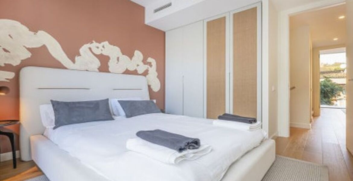 Exclusive 4-Bedroom Townhouse on Marbella's Golden Mile