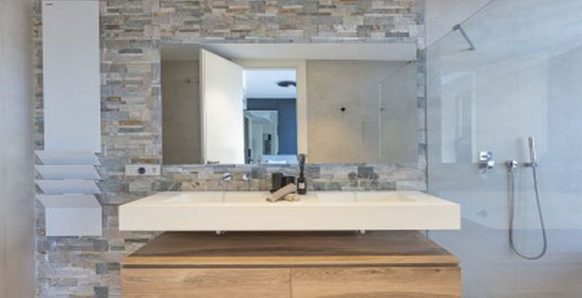 Exclusive 4-Bedroom Townhouse on Marbella's Golden Mile