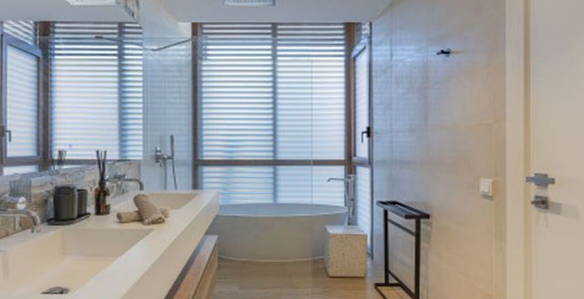Exclusive 4-Bedroom Townhouse on Marbella's Golden Mile