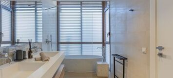 Exclusive 4-Bedroom Townhouse on Marbella's Golden Mile