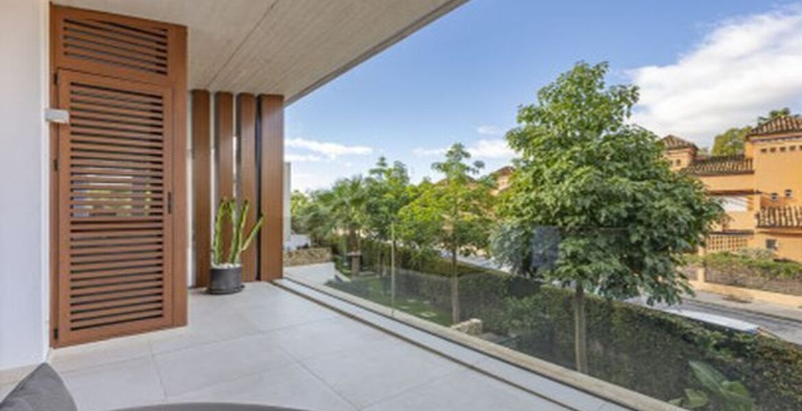 Exclusive 4-Bedroom Townhouse on Marbella's Golden Mile