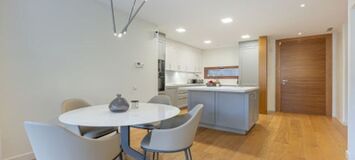 Exclusive 4-Bedroom Townhouse on Marbella's Golden Mile