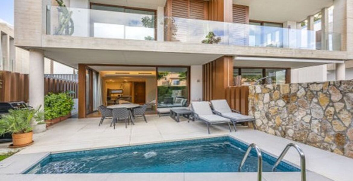 Exclusive 4-Bedroom Townhouse on Marbella's Golden Mile