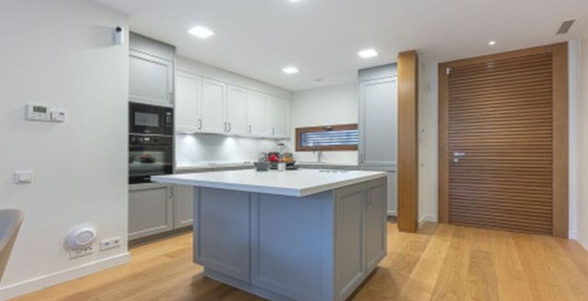 Exclusive 4-Bedroom Townhouse on Marbella's Golden Mile