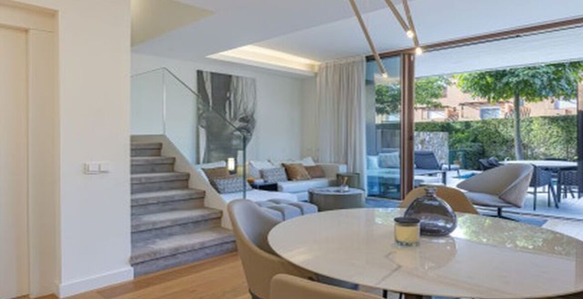 Exclusive 4-Bedroom Townhouse on Marbella's Golden Mile