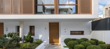 Exclusive 4-Bedroom Townhouse on Marbella's Golden Mile