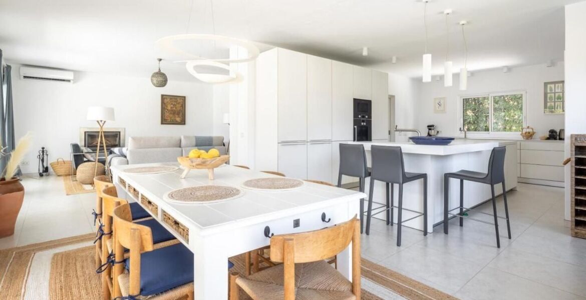 Villa de Lujo en Prestigiosa Ubicación en Marbella
