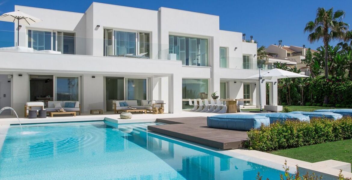 Villa de lujo en alquiler en Marbella Rio Verde Playa  