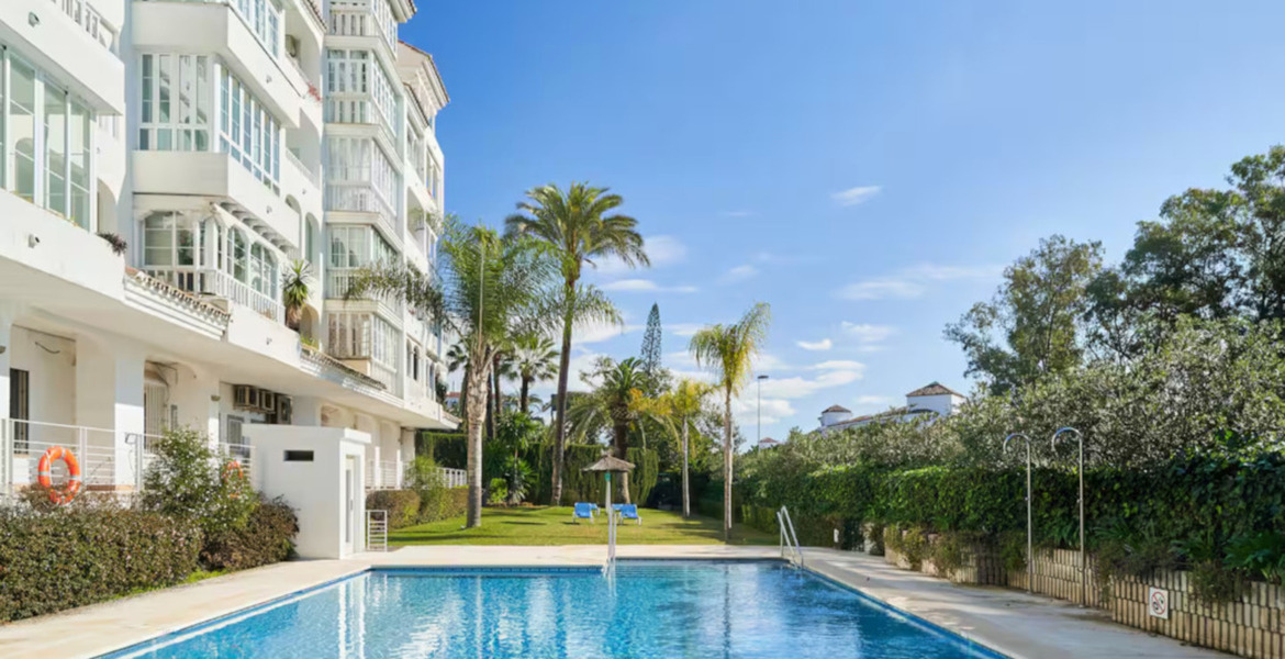 Appartement à louer à Marbella près de Hard Rock Walk to Bea