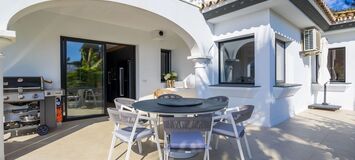Luxurious Villa with Stunning Views in Estepona