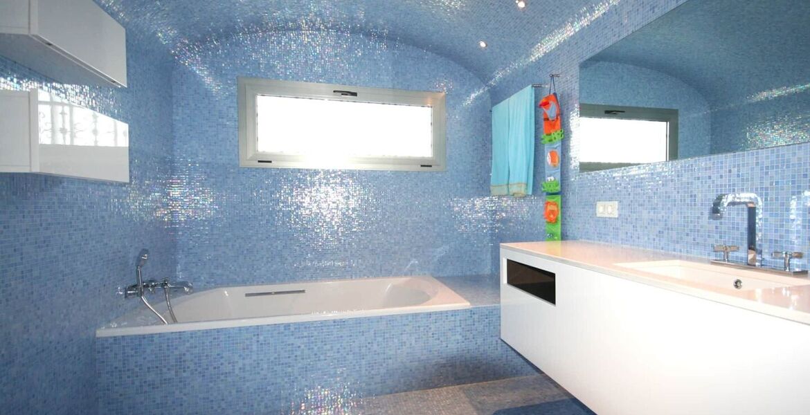 Apartamento de lujo de 4 dormitorios en Nueva Andalucía