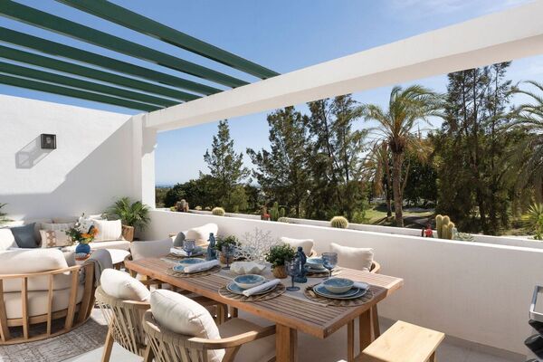 Apartment for rent in Benahavis