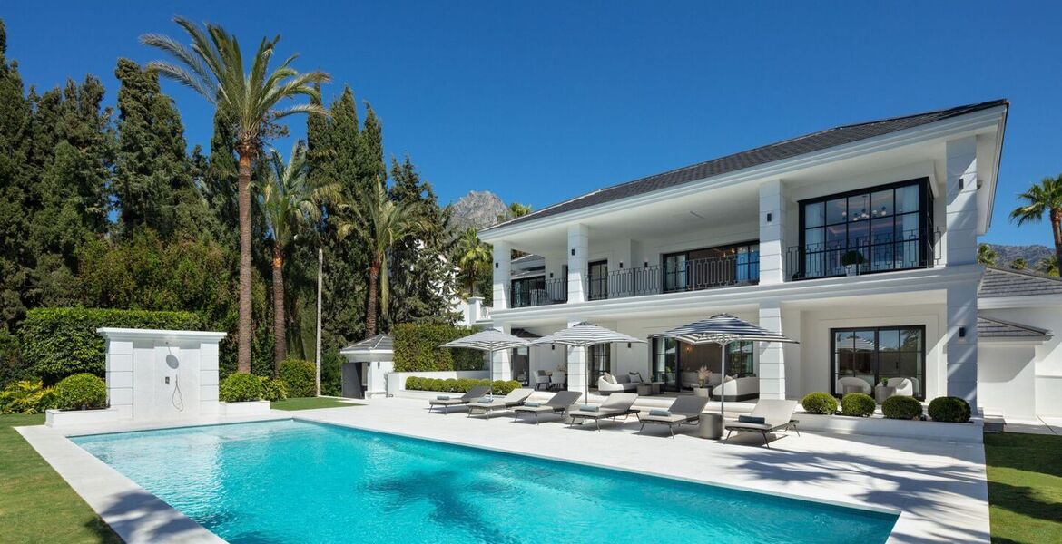 Villa de lujo en alquiler en la Milla de Oro de Marbella