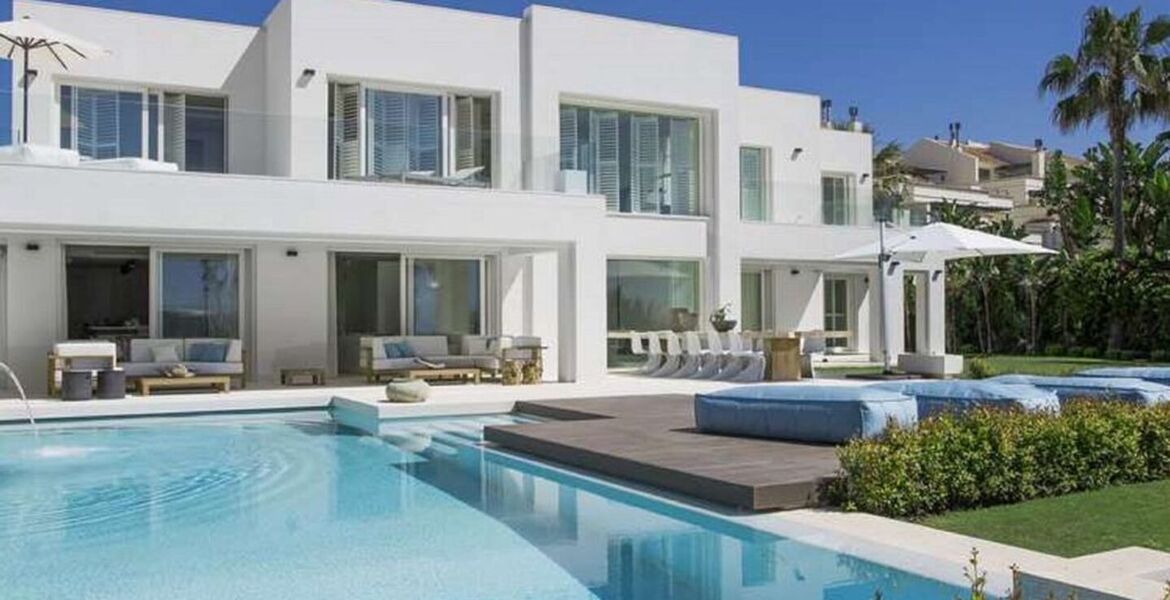 Villa de lujo en alquiler en Marbella Rio Verde Playa  