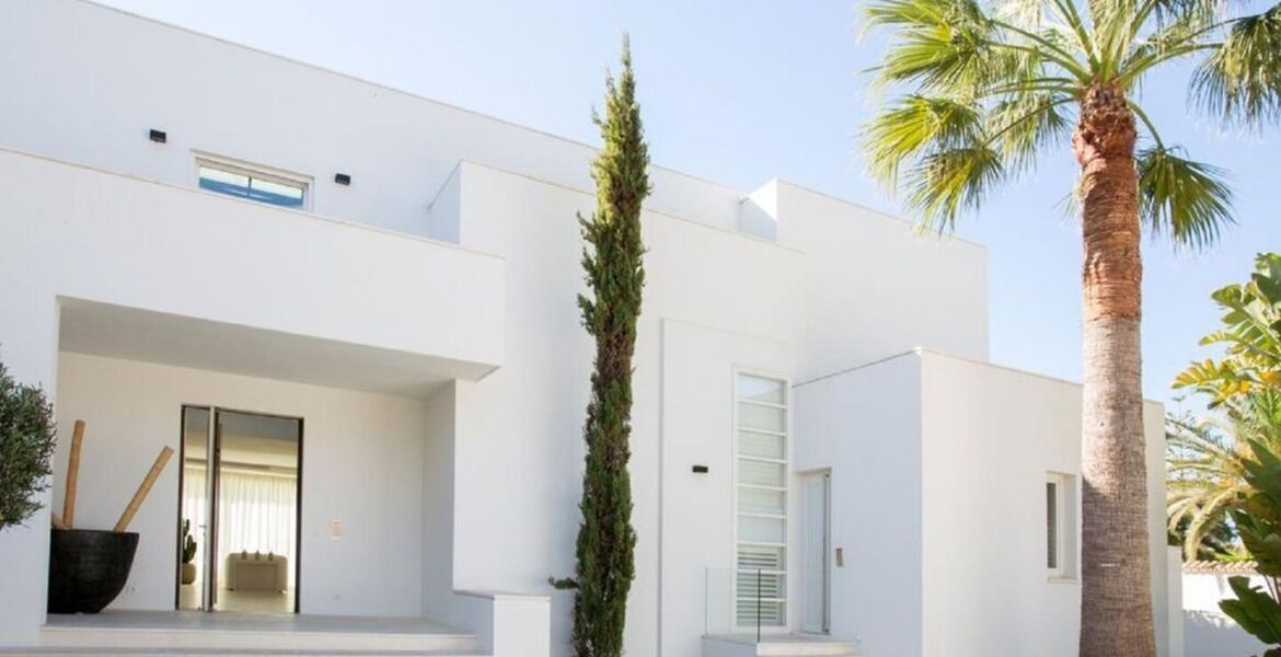 Villa de lujo en alquiler en Marbella Rio Verde Playa  
