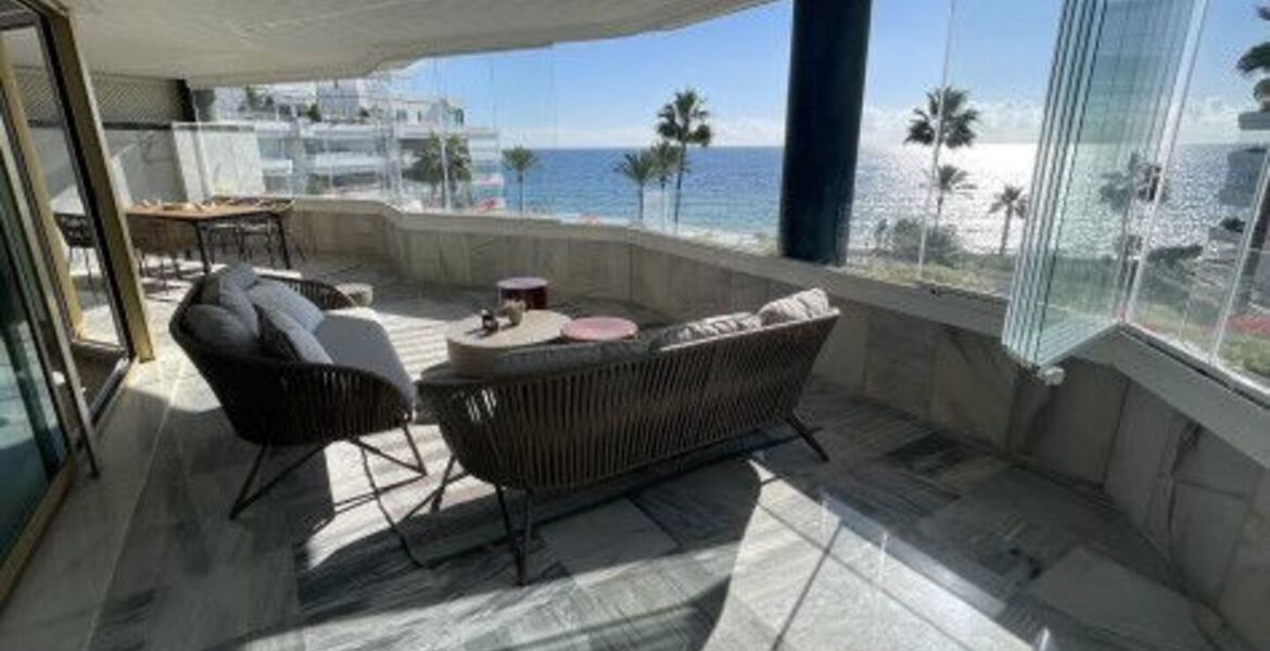 Apartamento en alquiler en Playa Esmeralda, Marbella