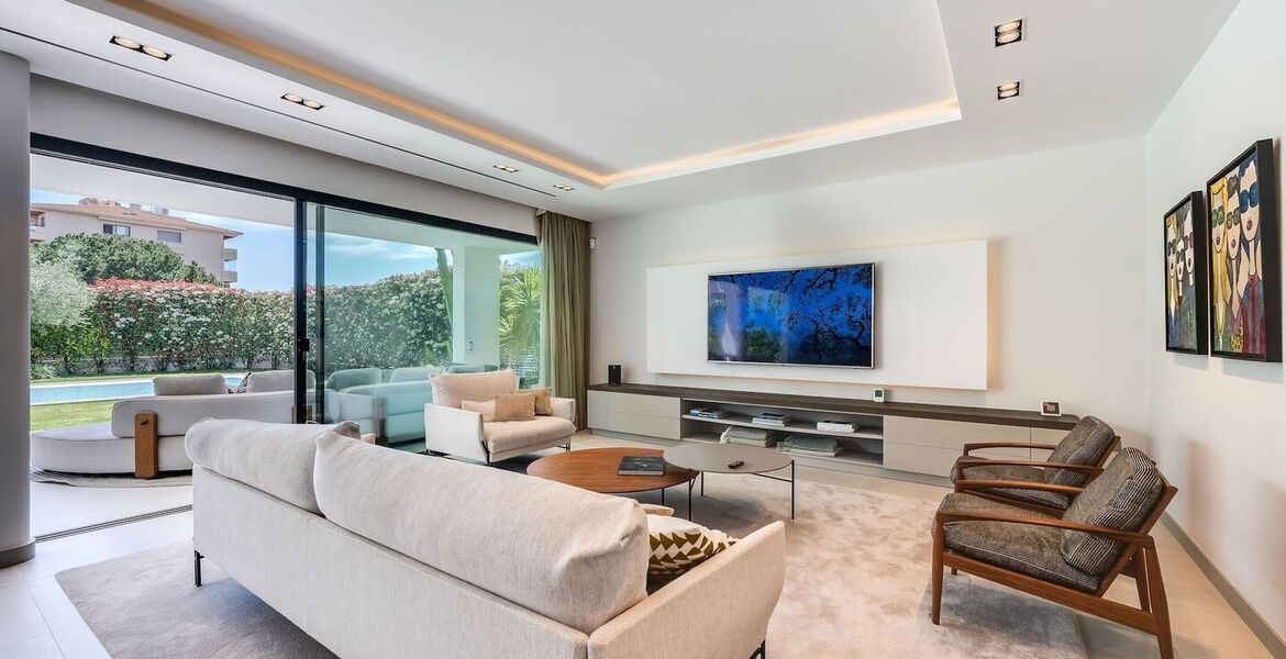 Villa for rent in Puerto Banus Marbella Nueva Andalucia 