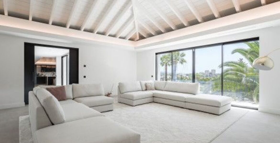 Villa en alquiler en Marbella Nueva Andalucía