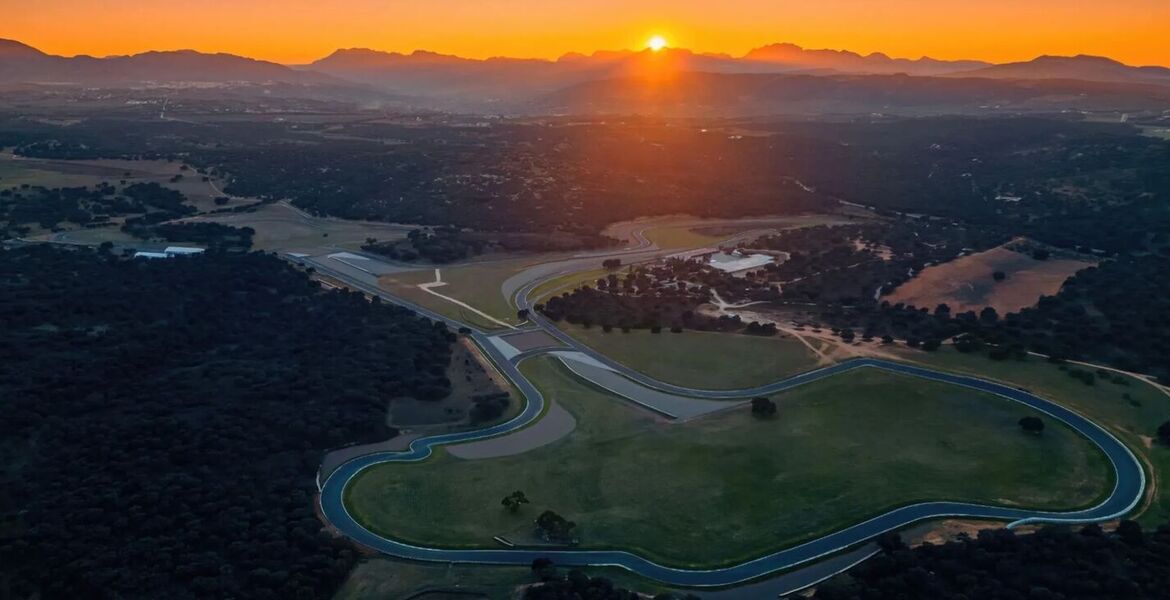 Ascari Club Эксклюзивный Частный Трек в Ронде Испания